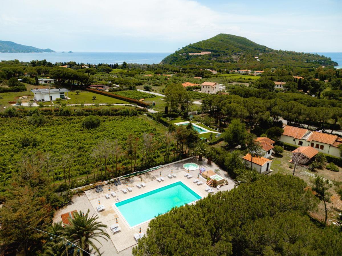 Glamping At Elba * Lacona